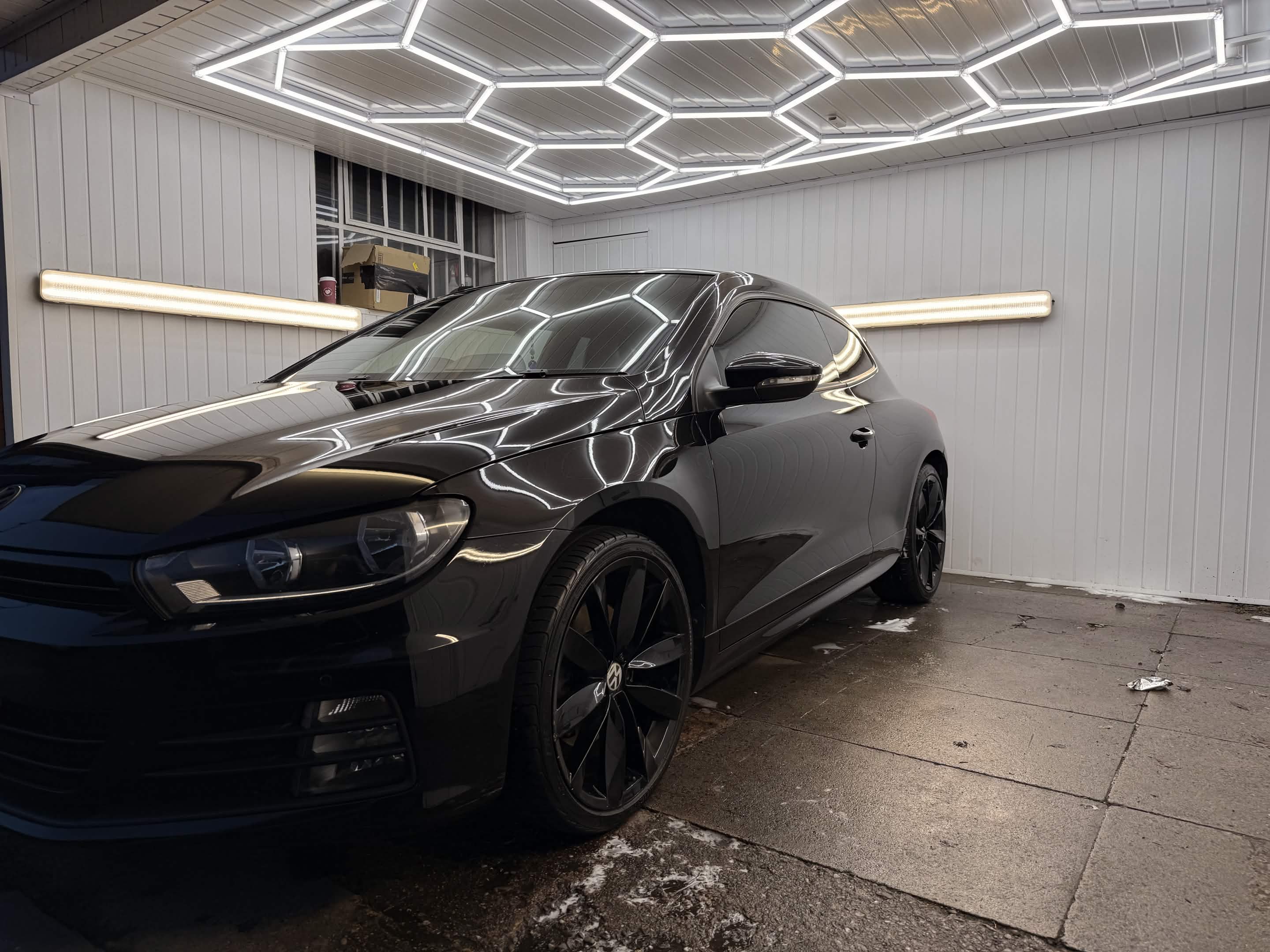VW Scirocco R in detail bay